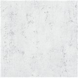 Vliesové tapety na stenu IMPOL Titanium 3 betón biely so striebornou patinou